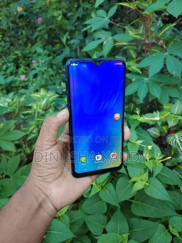 Samsung Galaxy M10 3GB 32GB (Used)