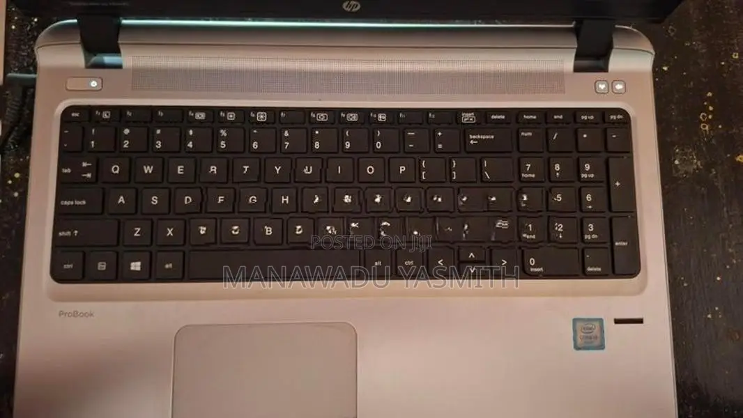 HP i5 6th geb 8gb ram 256 NVME Laptop