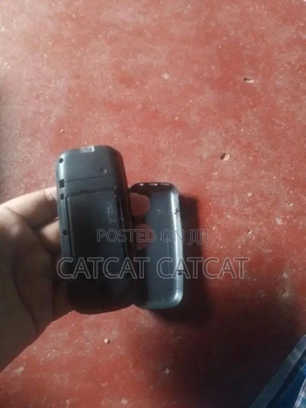 Nokia Button Phone (Used)