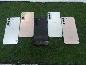 Samsung Galaxy S22 256GB 8GB RAM 5G (Used)
