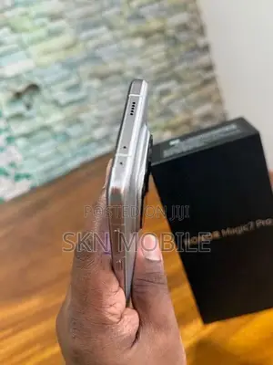 Honor magic 7 pro12GB512GB (Used)
