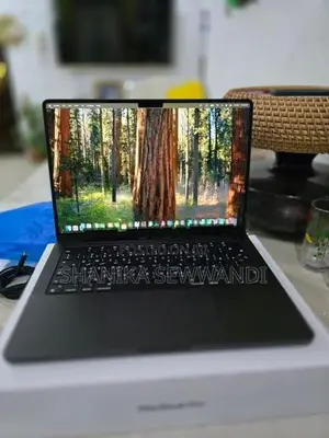 Apple Macbook Pro M4 16GB 512GB
