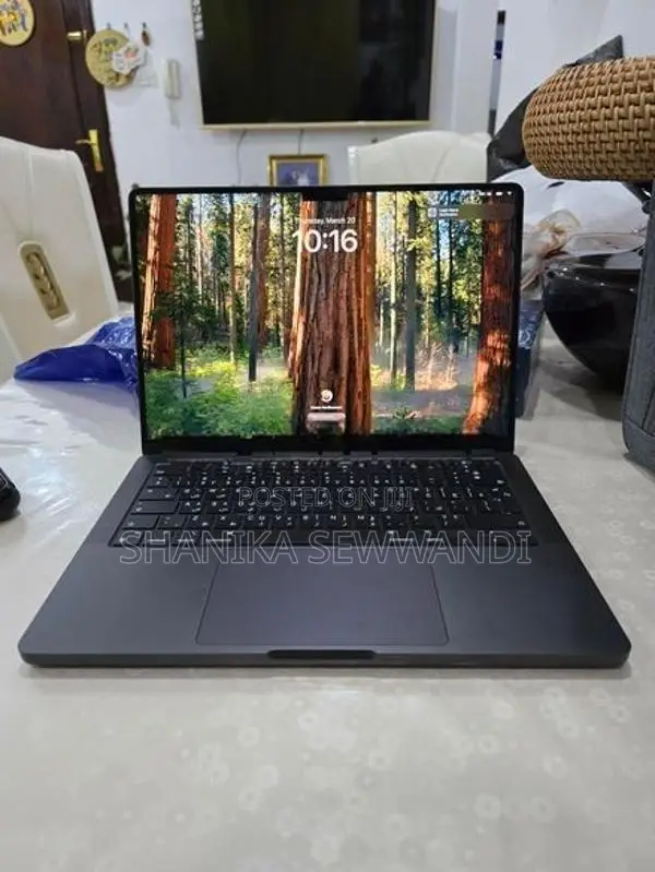 Apple Macbook Pro M4 16GB 512GB