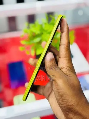 Moto G85 5G 12GB 256GB (Used)