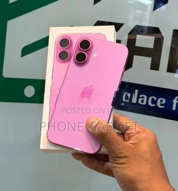 Apple iPhone 16 128GB (Used)