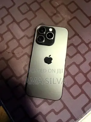 Apple iPhone 15 Pro 256GB (Used)