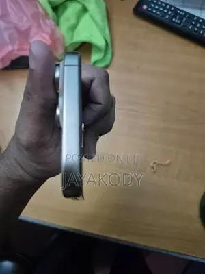 Apple iPhone 16 Pro Max (Used)