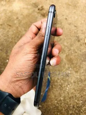Apple iPhone 8 I phone (Used)