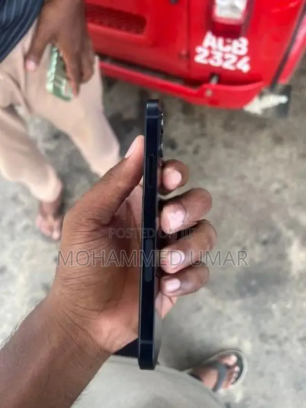 Apple iPhone 12 LLA version (Used)