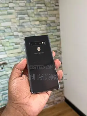 Samsung Galaxy S10 8GB 128GB (Used)