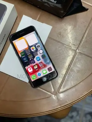 Apple iPhone 7 128GB (Used)