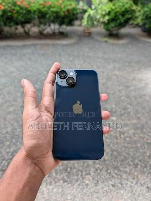 Apple iPhone 14 (Used)