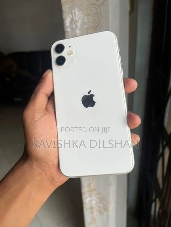 Apple iPhone 11 128GB (Used)