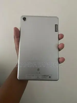 Lenovo Tab M8