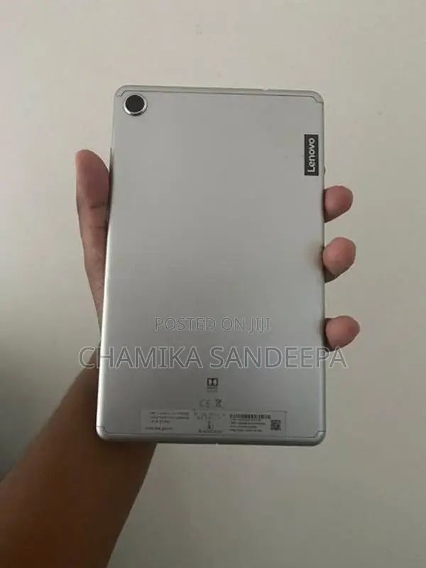 Lenovo Tab M8