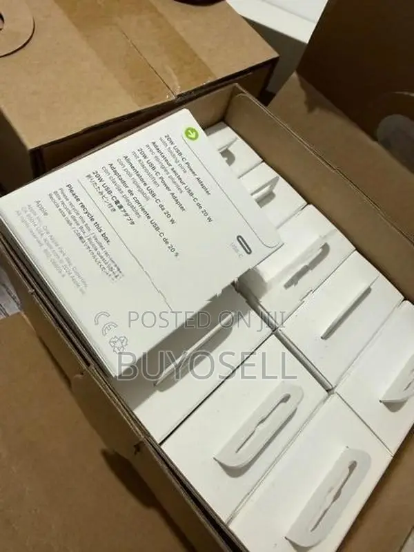 APPLE 20W power adapter