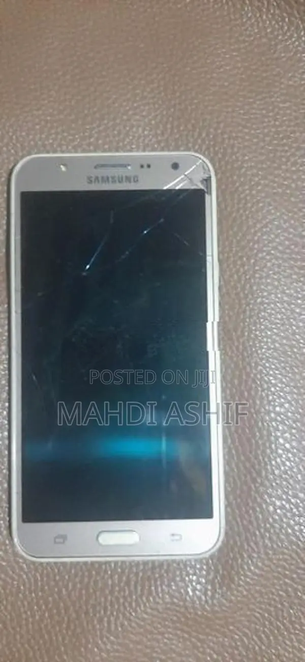 Samsung Galaxy J7 (Used)