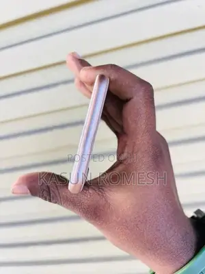 Apple iPhone 8 (Used)