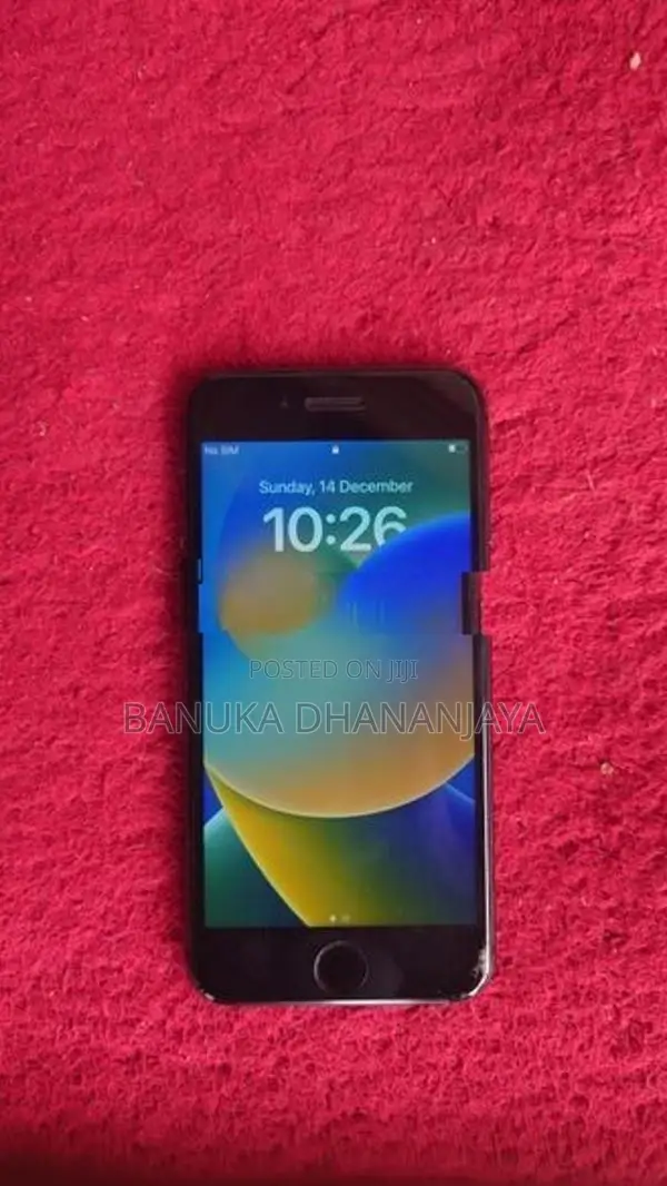 Apple iPhone 7 128GB (Used)