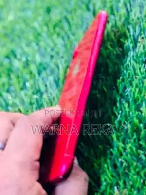 Apple iPhone XR (Used)