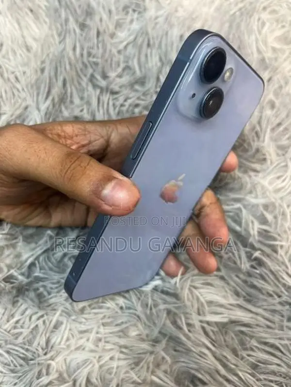 Apple iPhone 14 (Used)