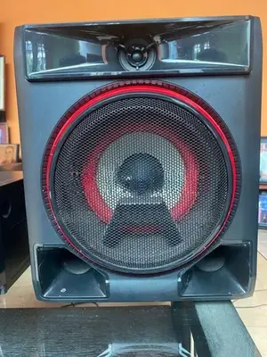 LG Xboom CL65D Party Speaker