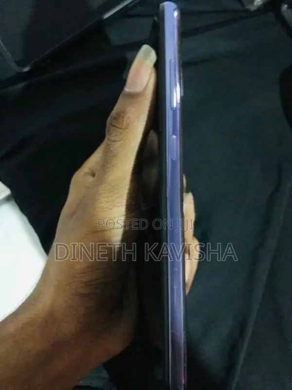 Samsung Galaxy A52 (Used)