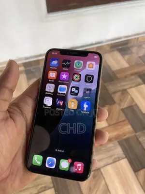 Apple iPhone XS (Used)