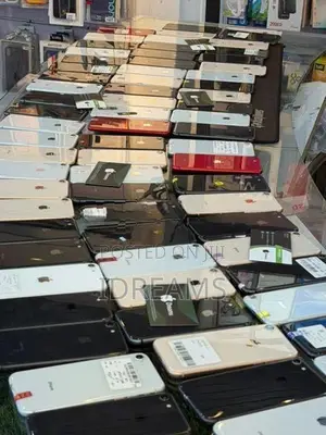 Apple iPhone 8 (Used)