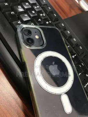Apple iPhone 12 (Used)