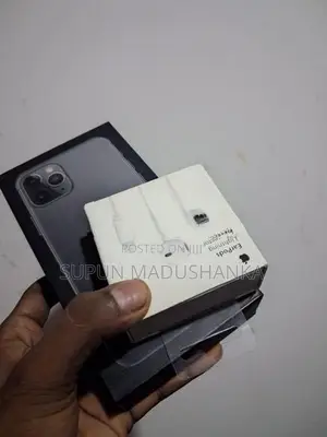 Apple iPhone 11 Pro 256GB (Used)