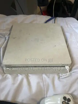 Ps4 slim 500 GB