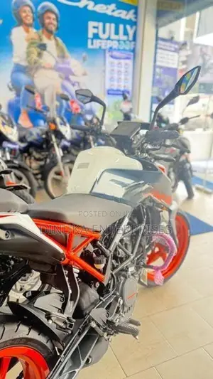 KTM Duke 160 2026
