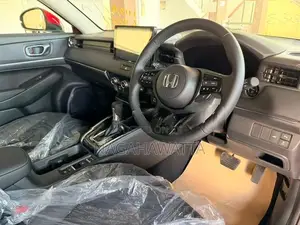Honda Vezel Z 2025