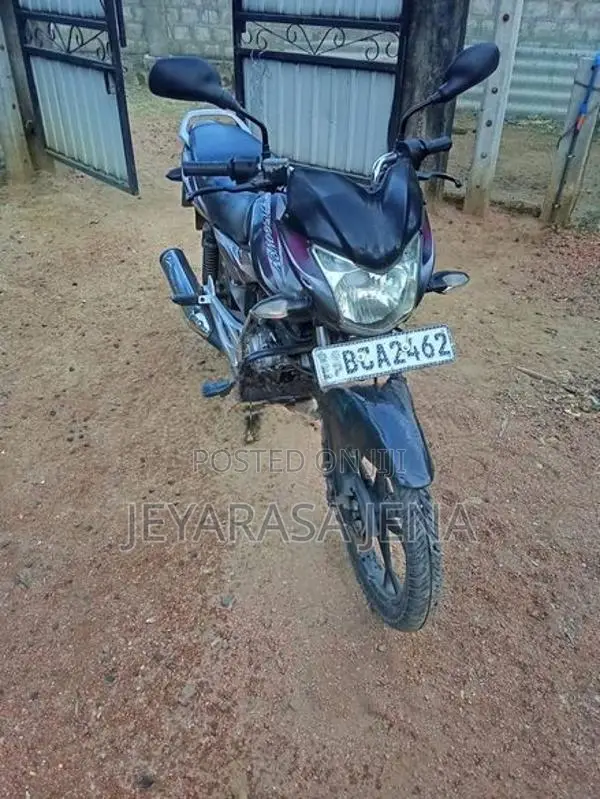 Bajaj Discover 125 2015