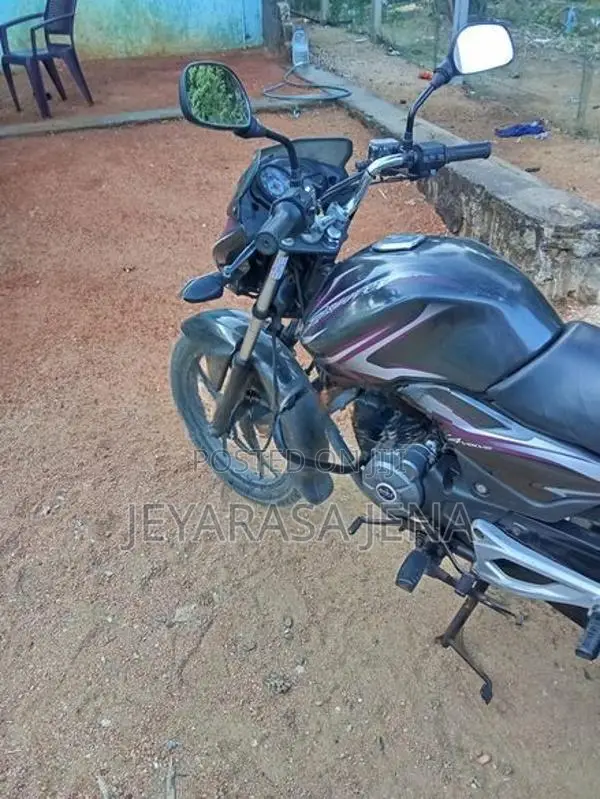 Bajaj Discover 125 2015