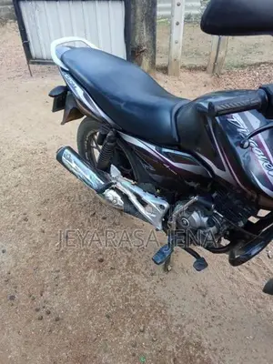 Bajaj Discover 125 2015