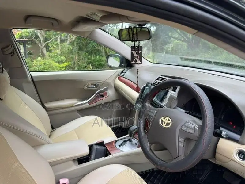 Toyota Premio G Superior 2010