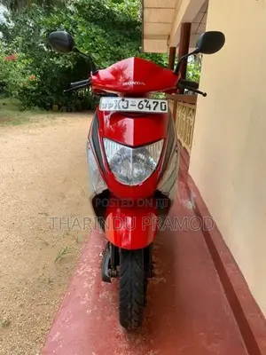 Honda Dio 100 2012