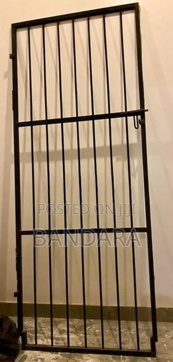 Iron gate