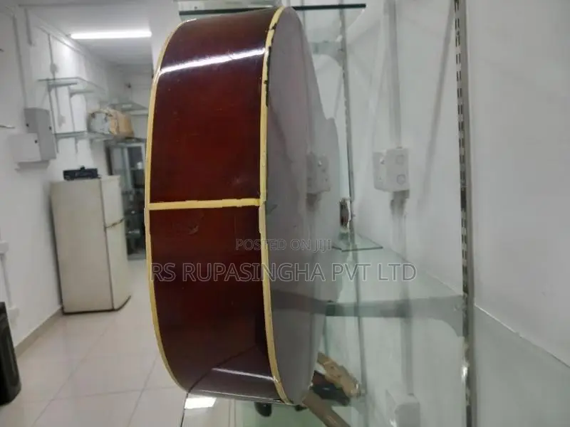 Box Guitar