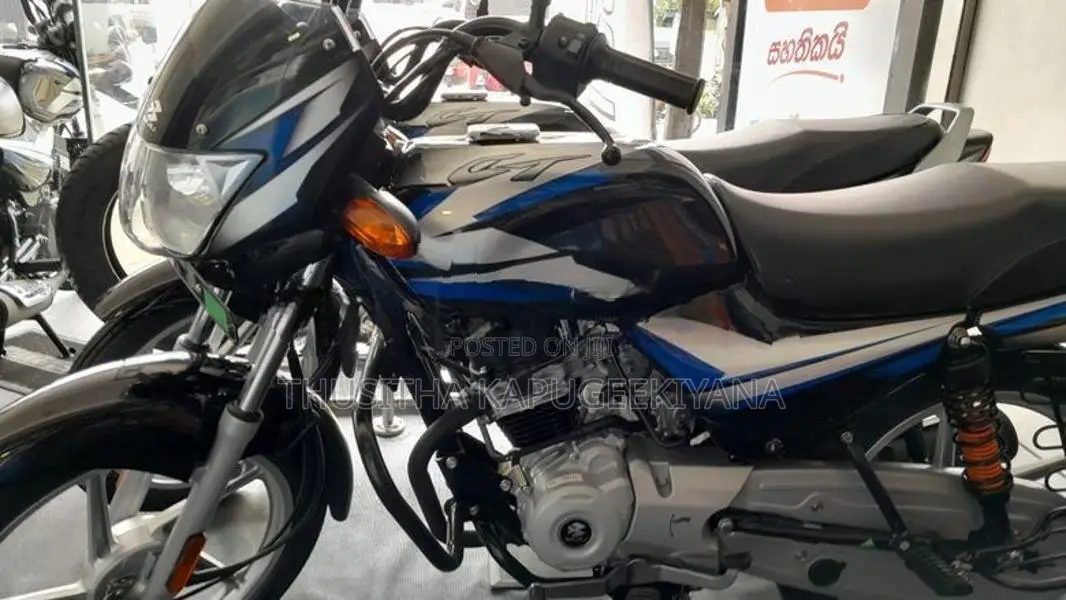 Bajaj CT100 2026