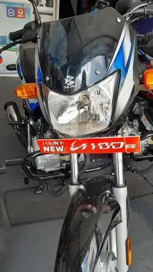 Bajaj CT100 2026