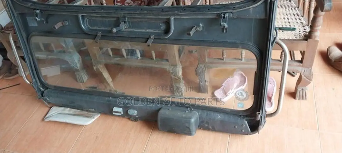 Mitsubishi 4dr5 J54 Jeep Windscreen Frame