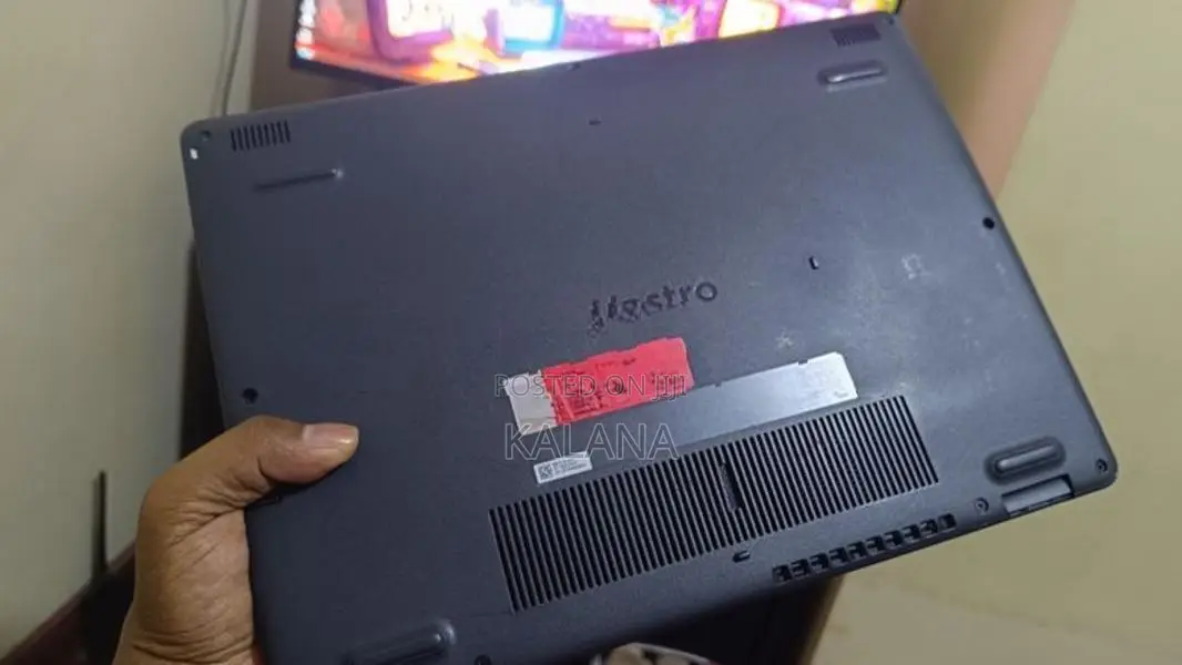 Laptop (Dell Vostro 14 3400)