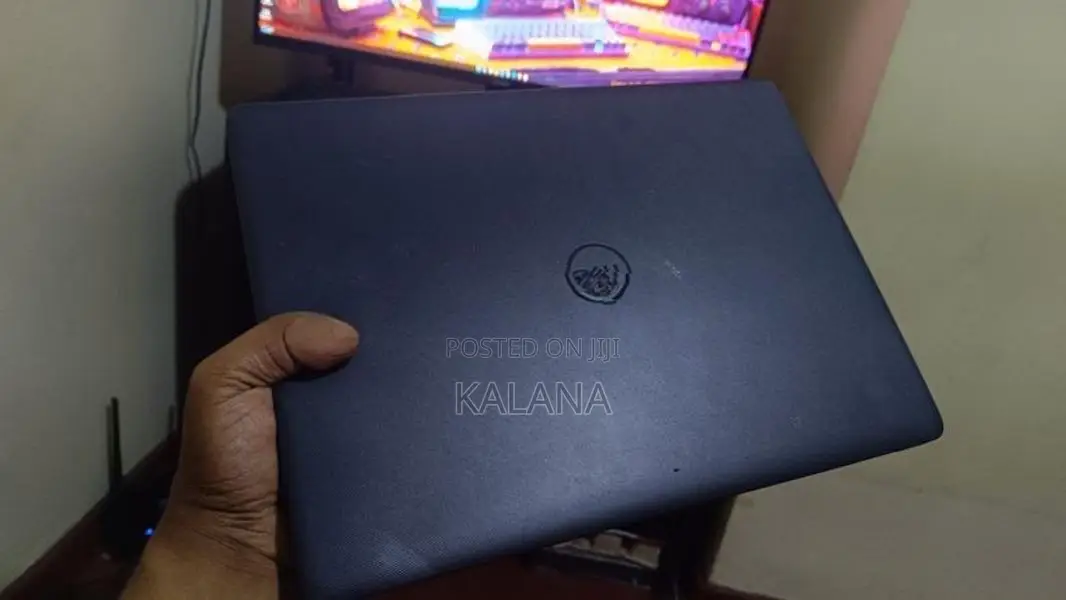 Laptop (Dell Vostro 14 3400)