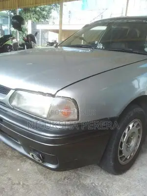 Nissan Wingroad y10 1997