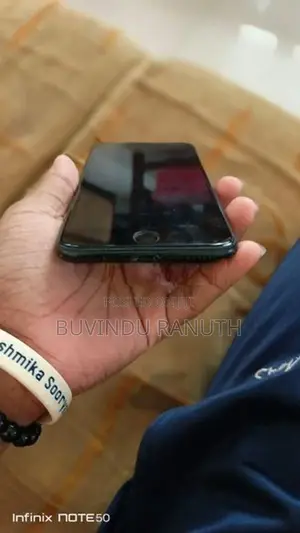 Apple iPhone 7 Plus (Used)