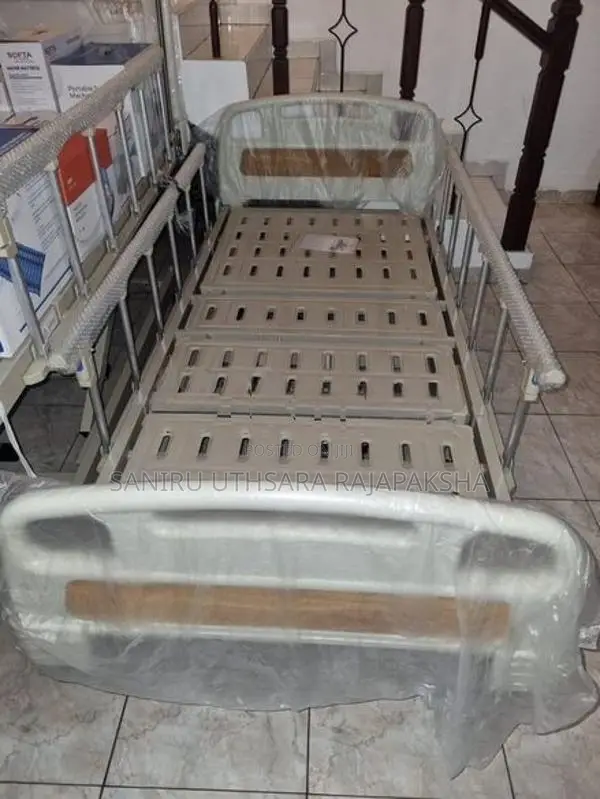 Four Function Electric Hospital Beds