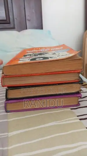 4 Wimpy Kids Book